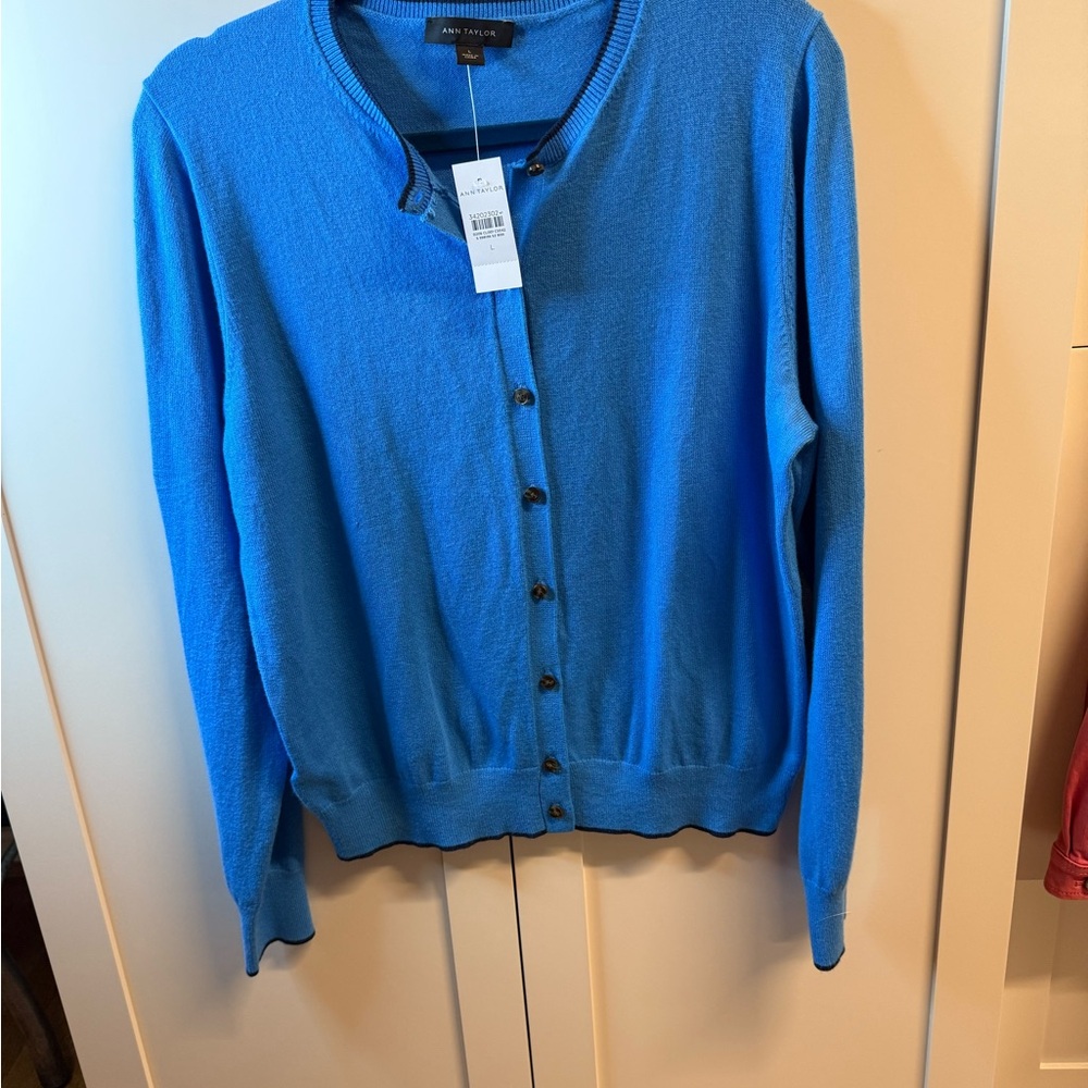 Ann Taylor Vibrant Blue Knit Cardigan Sweater = NWT!